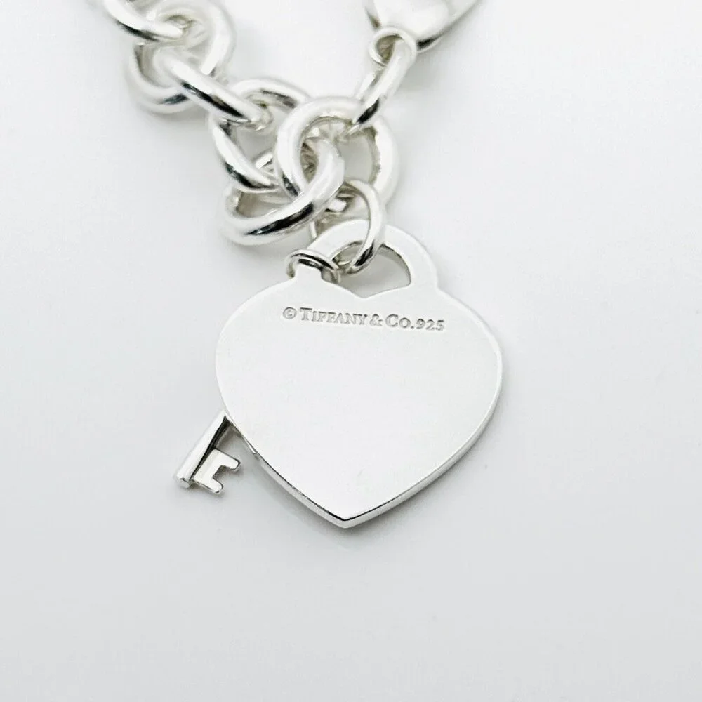 Please Return to Tiffany Heart Tag Charm Key Bracelet Medium 7.5" - Picture 3 of 5